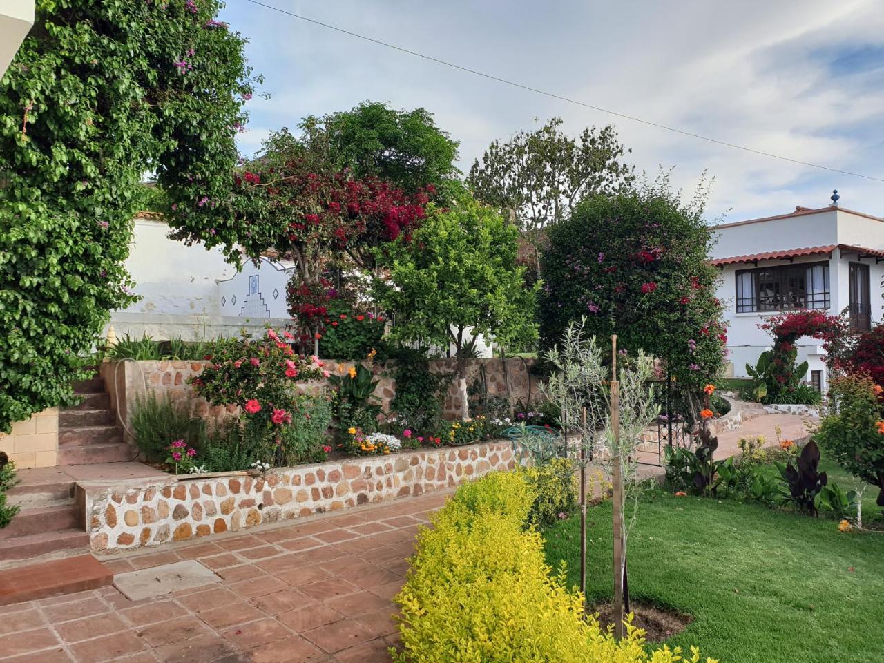 El Jardin De Su Merced B&B Sucre Eksteriør bilde